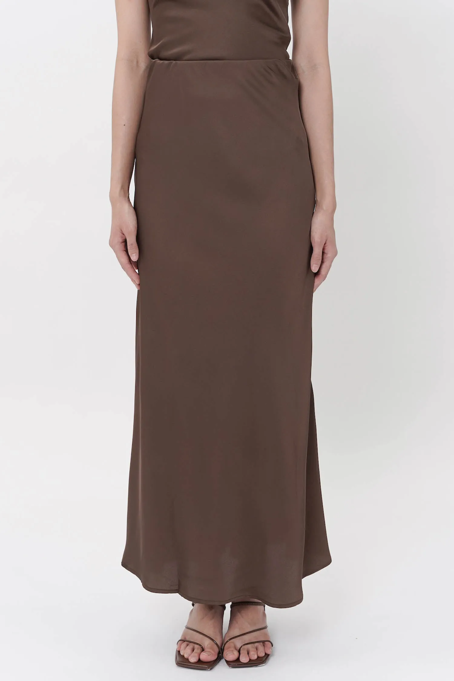 Alonda Maxi Satin Skirt In Espresso