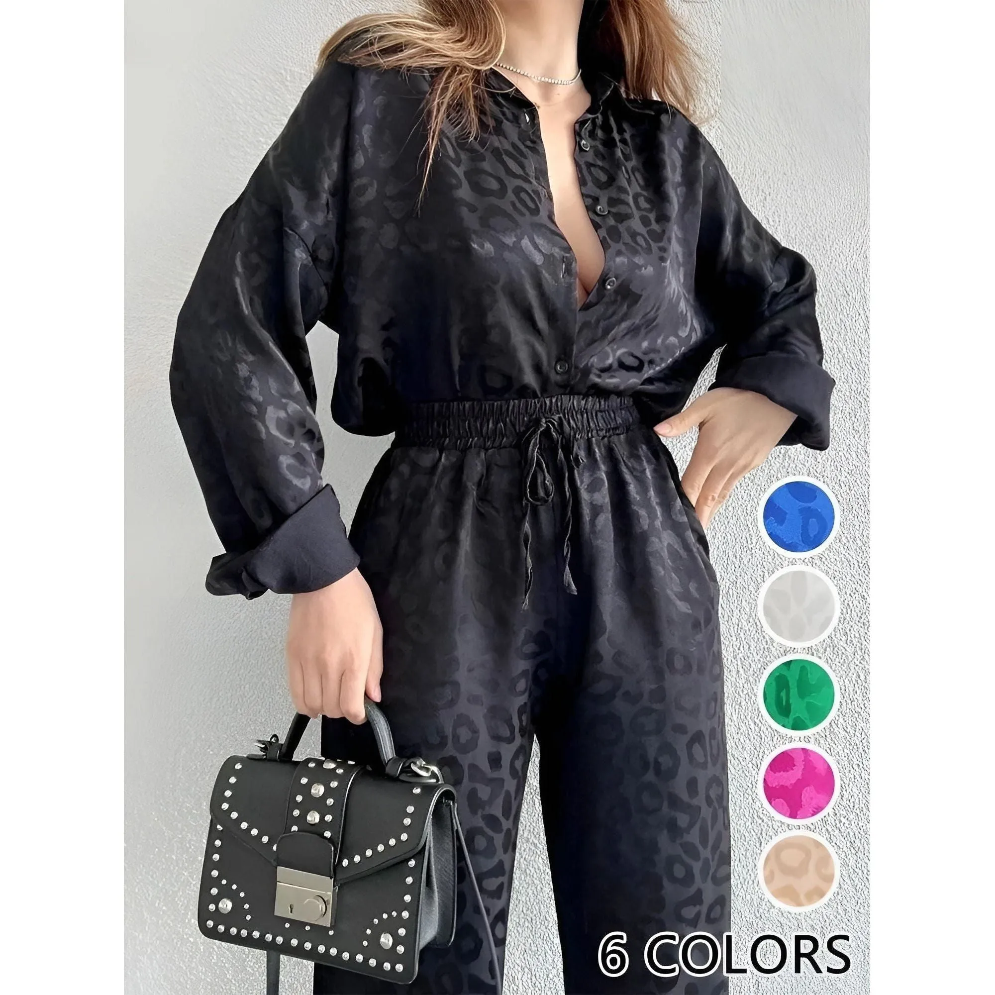 Amore Jumpsuit - Elegantes Satin Pyjama Set mit Leopardenmuster