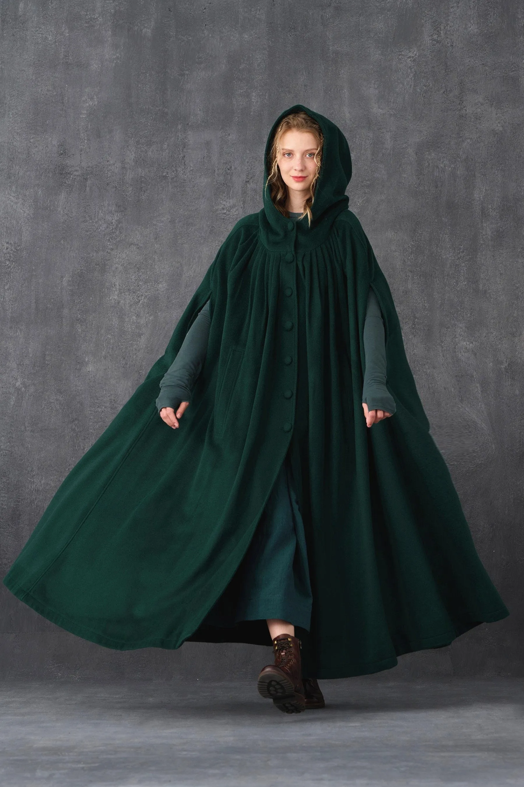 ARIEL 14 | HOODED WOOL CLOAK COAT