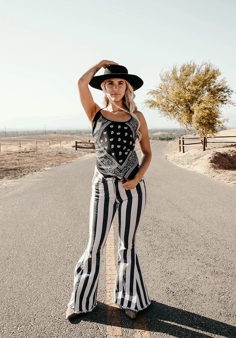 BANDANA BLACK HALTER TOP SCOOP NECK