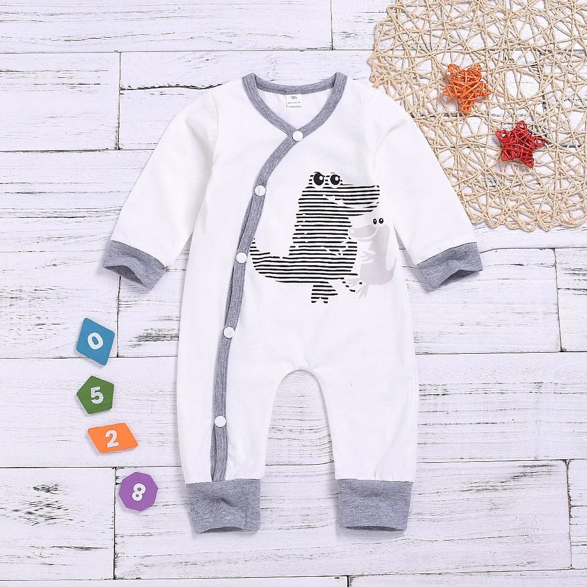 Buttoned Dinosaur Baby Sleepsuit Cartoon Overalls for Spring