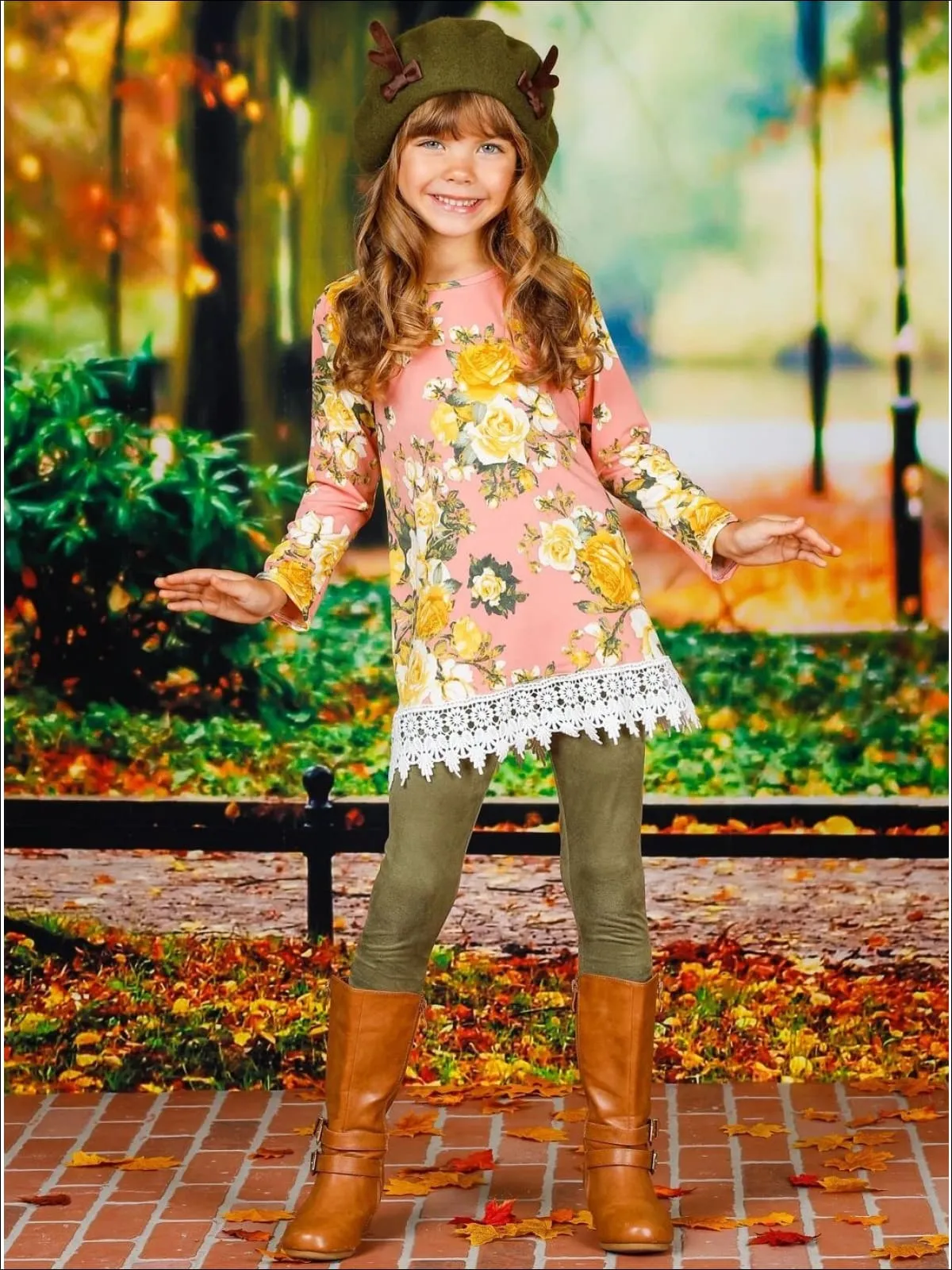 Girls Long Sleeve Crochet Hem Tunic And Legging Set