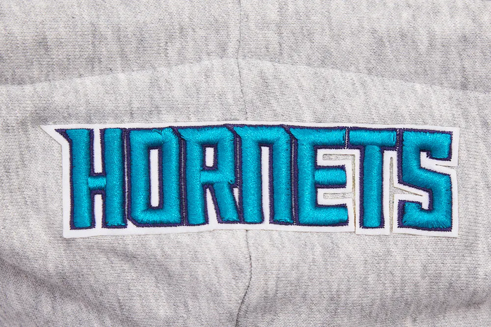 NBA CHARLOTTE HORNETS SCRIPT TAIL WOMEN'S RIB FLC CROPPED PO HOODIE (HEATHER GRAY/BLACK)